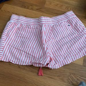 Vineyard Vines striped shorts